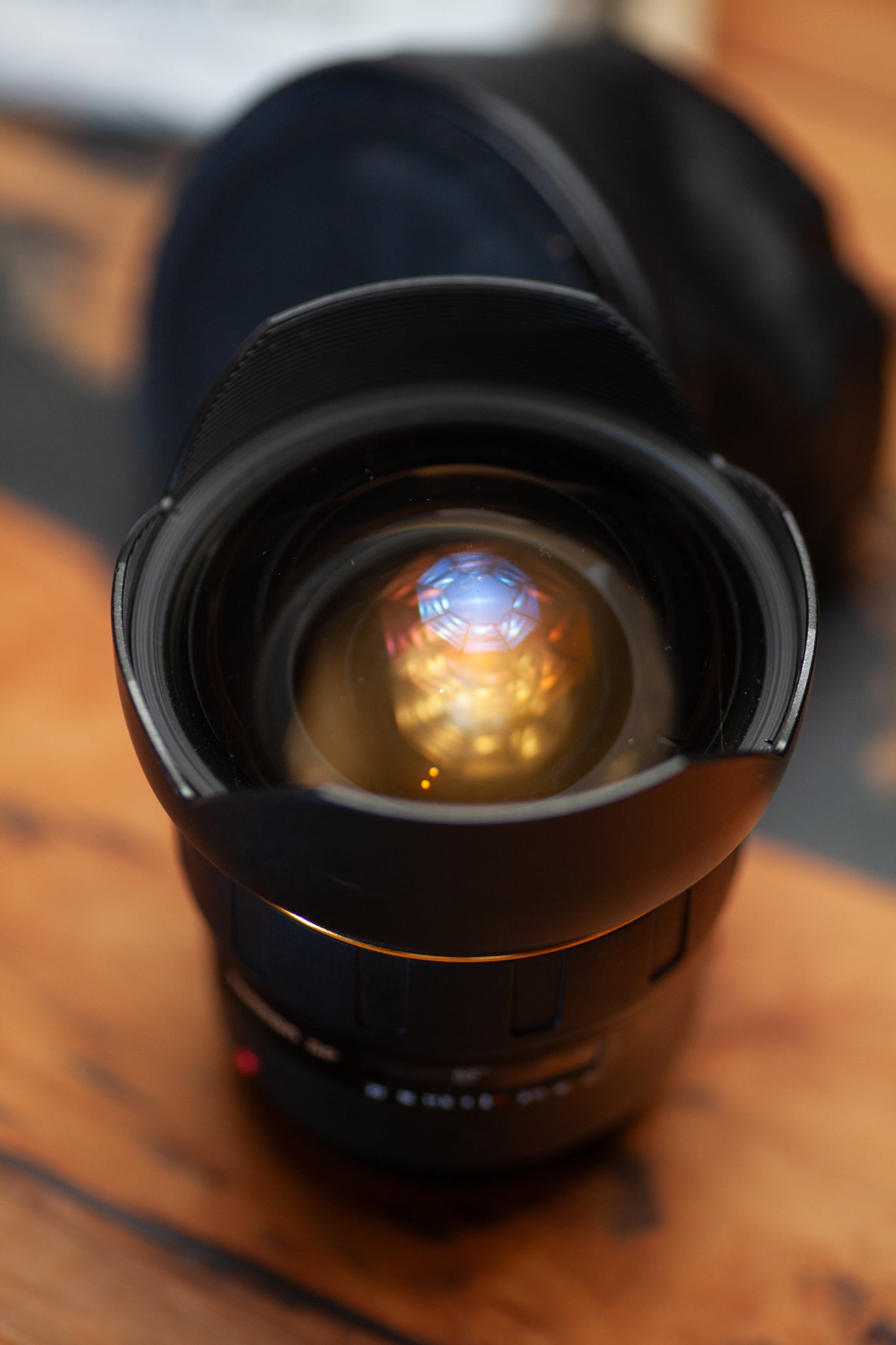 Tamron AF 14mm f/2.8 Aspherical IF – Ultra Gran Angular para Canon EF