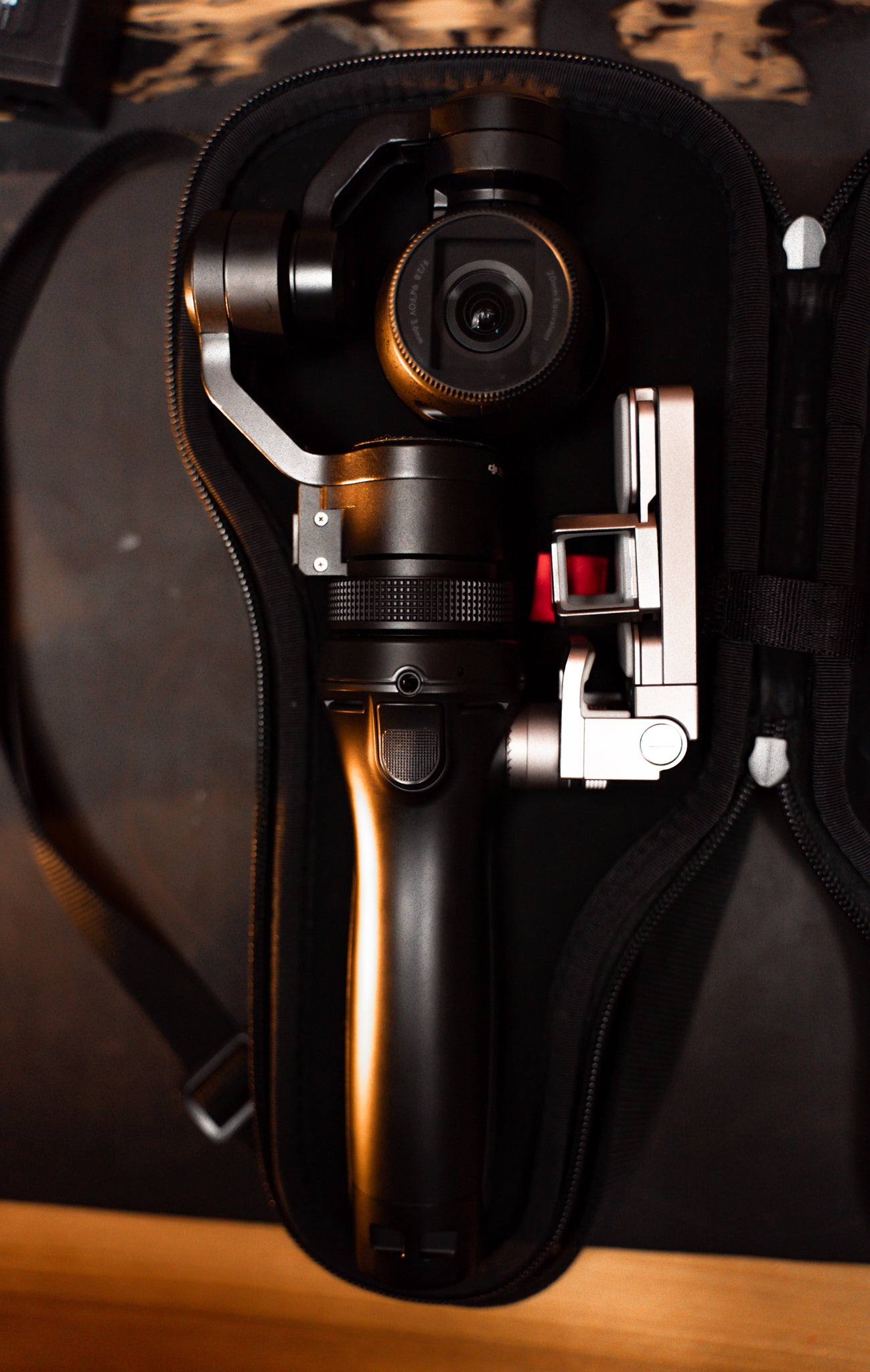 DJI Osmo – Cámara Estabilizada 3 Ejes Ultra Compacta