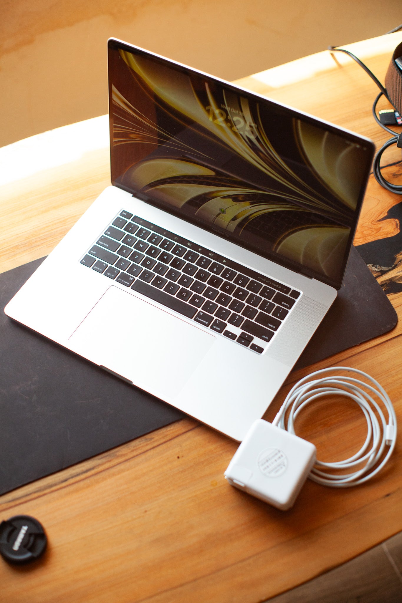 MacBook Pro 16” (2019) en excelente estado