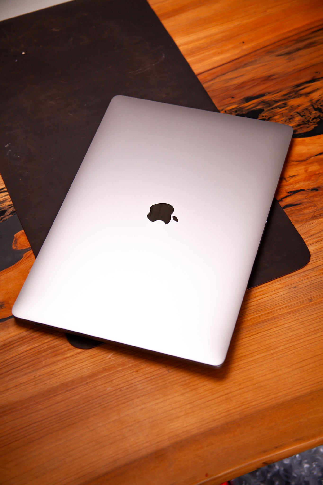 MacBook Pro 16" (2019) – Intel Core i7 / 16GB RAM / 512GB SSD