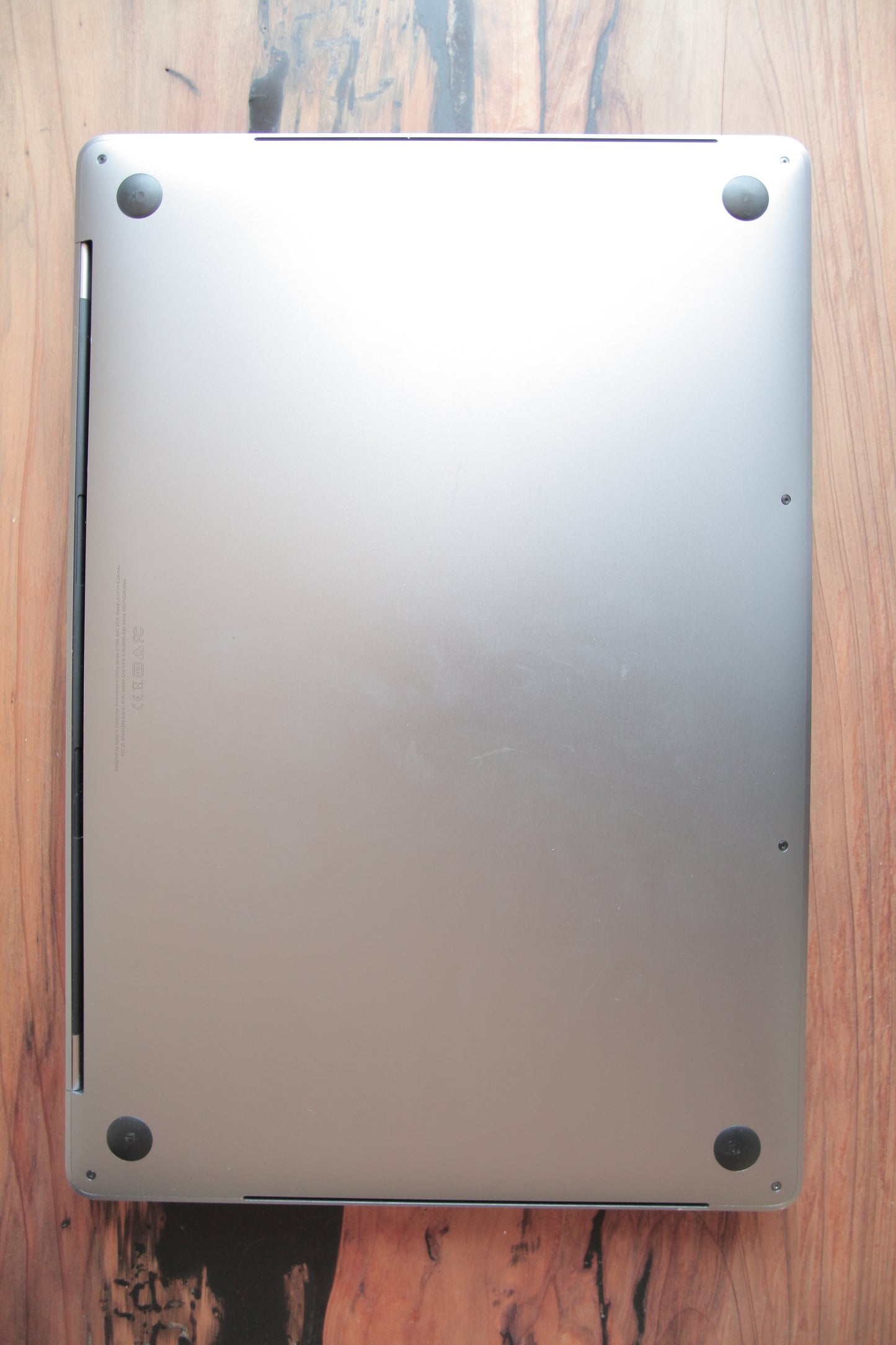 MacBook Pro 16” (2019) en excelente estado