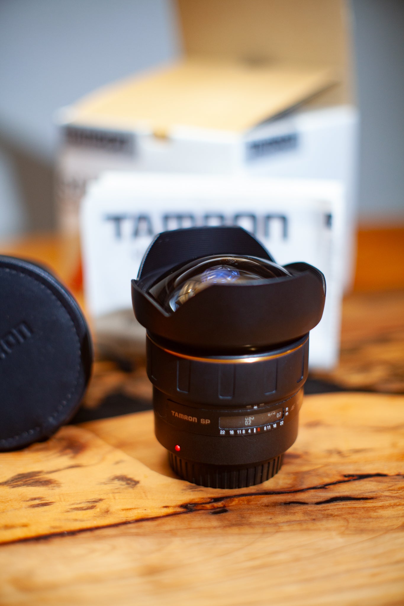 Tamron AF 14mm f/2.8 Aspherical IF – Ultra Gran Angular para Canon EF