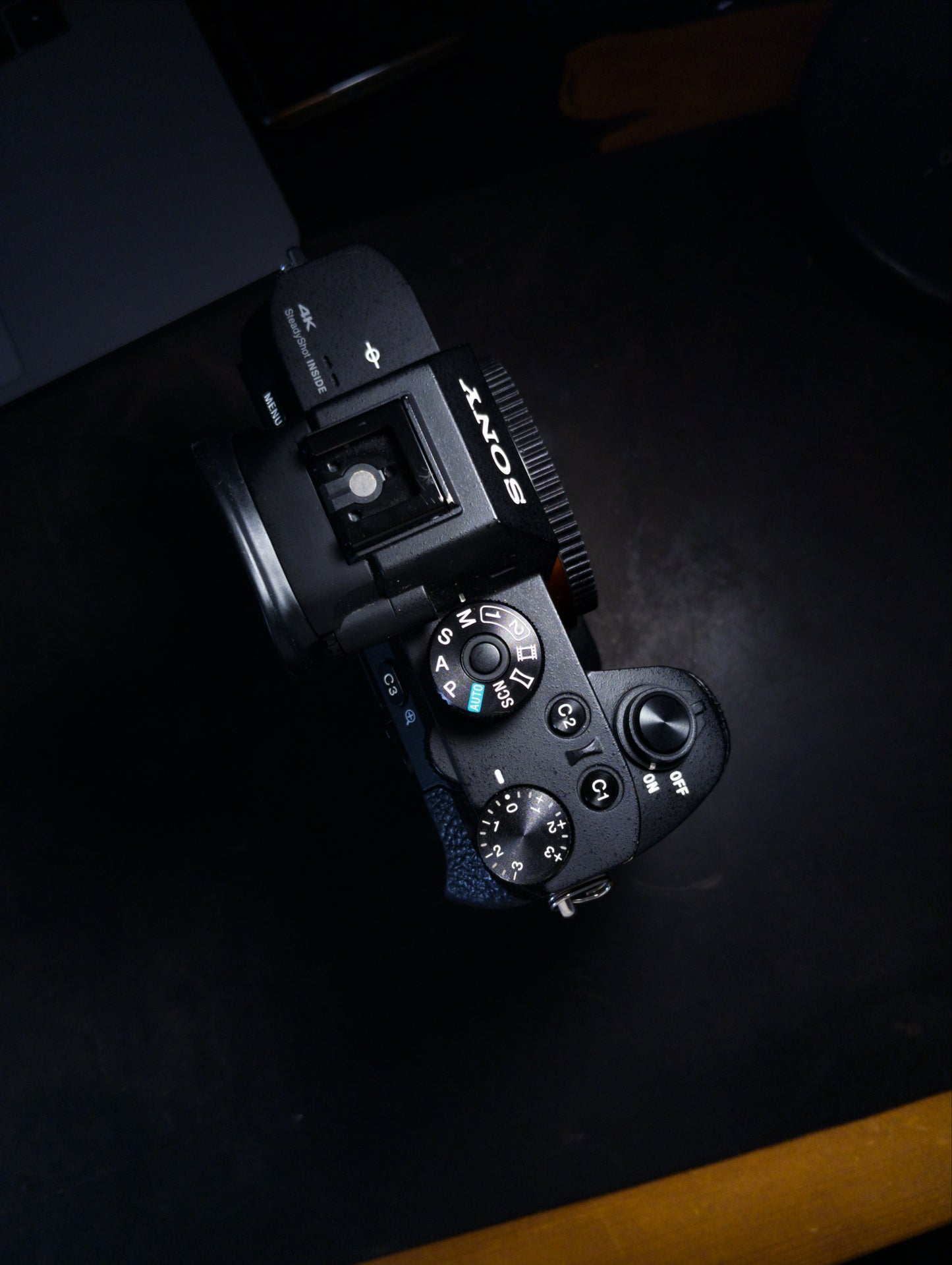 Sony A7S II — Cámara Full Frame Mirrorless 4K + Battery Grip Vertical con solo 6000 disparos