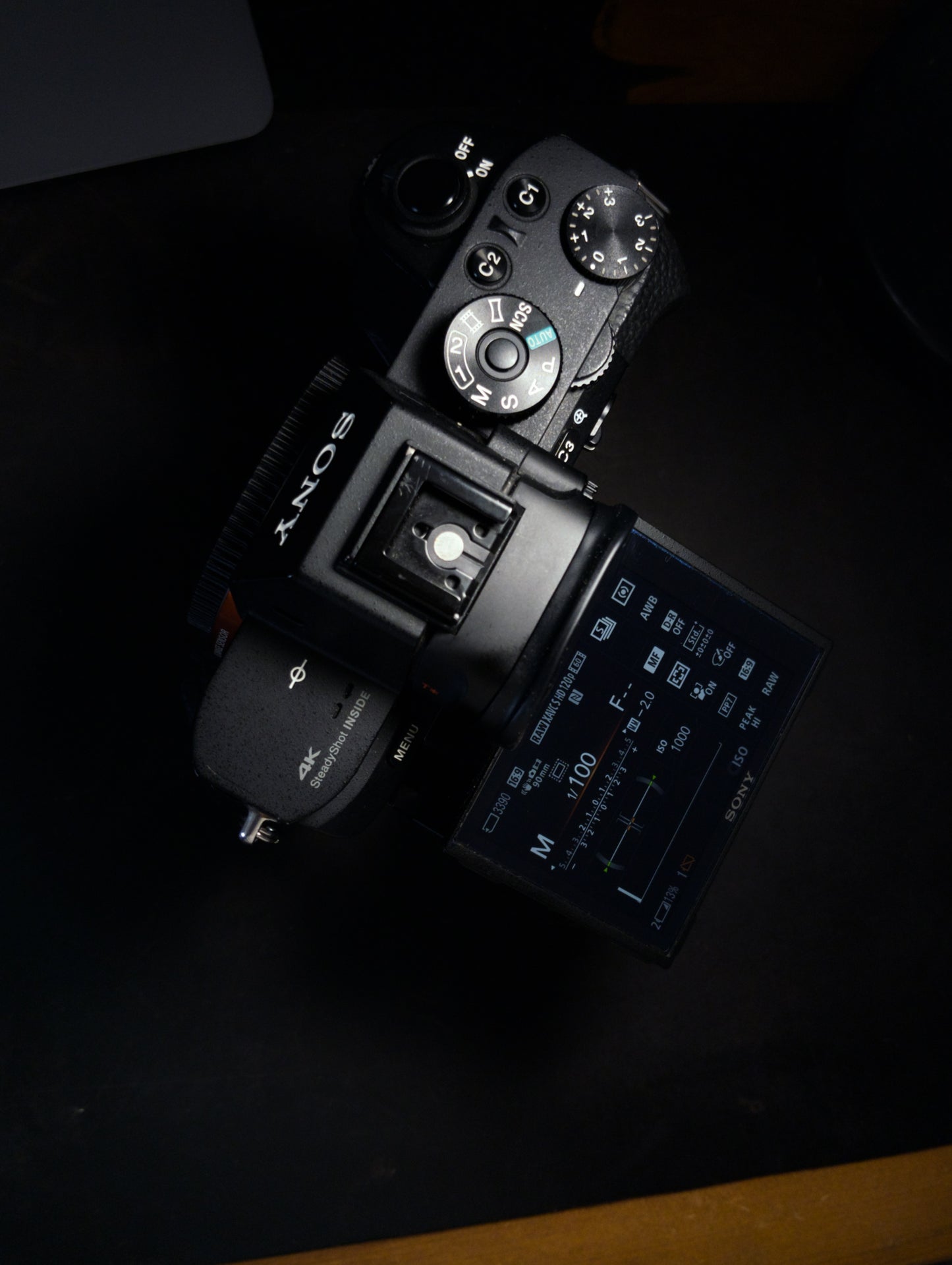 Sony A7S II — Cámara Full Frame Mirrorless 4K + Battery Grip Vertical con solo 6000 disparos