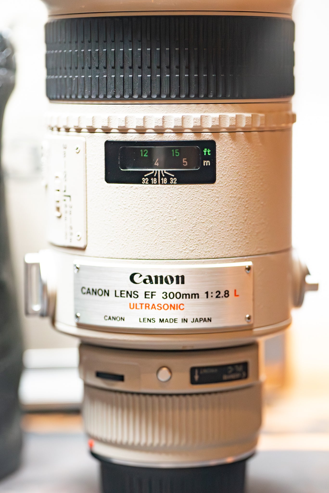 Canon EF 300mm f/2.8L USM – Telefoto Profesional de la Serie L