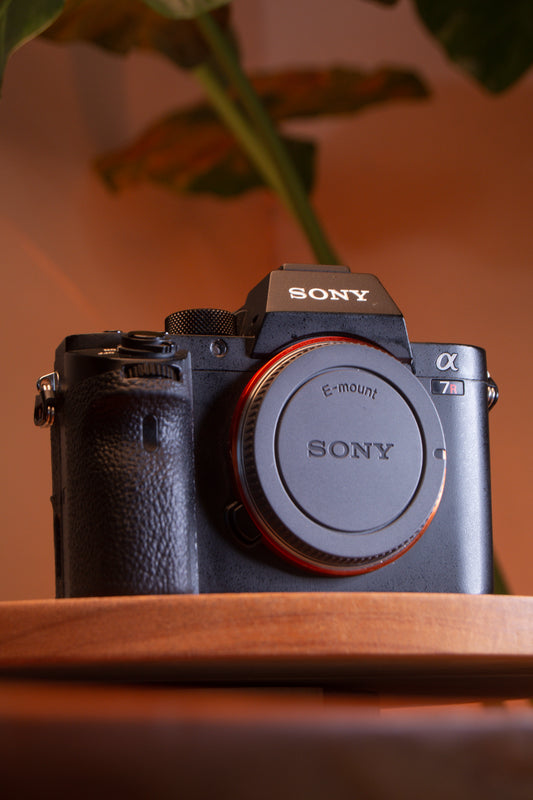 Sony α7R ll – Cámara Mirrorless Full Frame de Alta Resolución