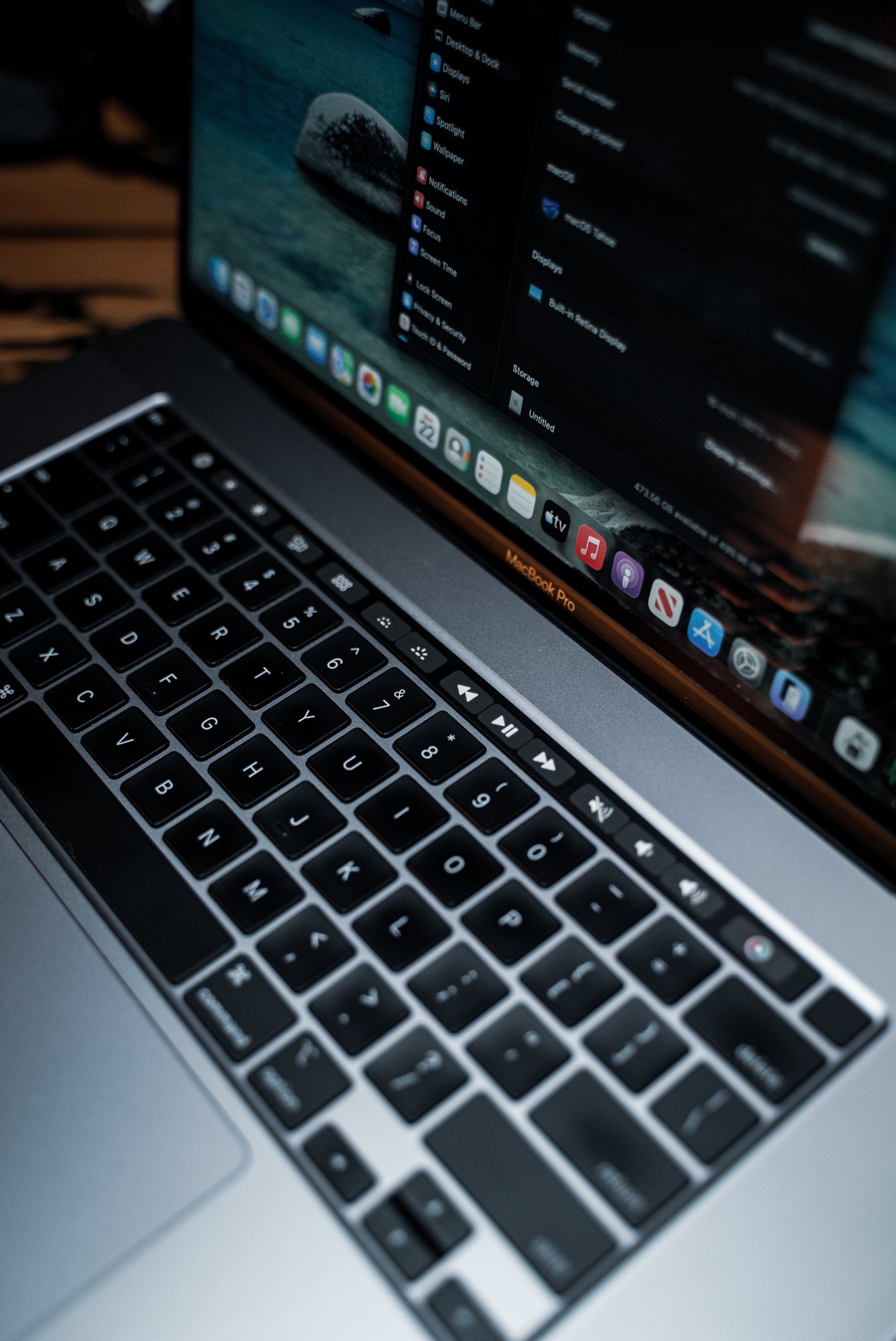 MacBook Pro 16” (2019) – Intel Core i9 / 32 GB RAM / 512 GB SSD