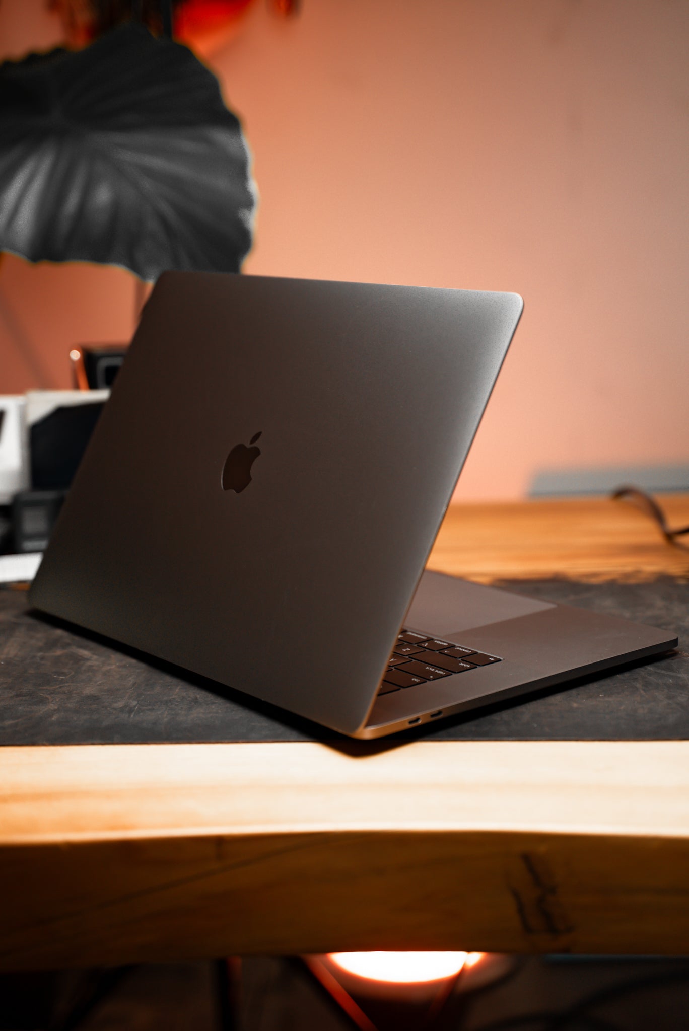 Apple MacBook Pro 15” Retina – Intel Core i7 / 32GB RAM / 256GB SSD