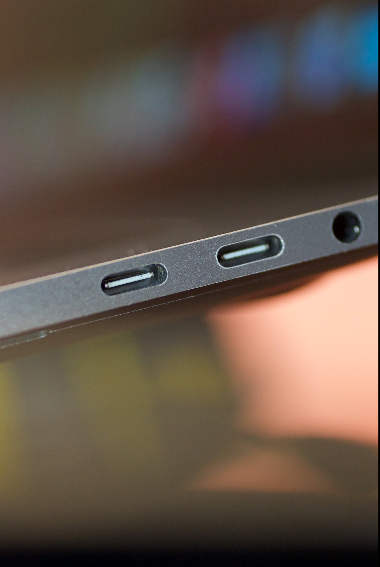 MacBook Pro 15" 2018 — i7 6 núcleos | 16GB RAM | 500GB SSD
