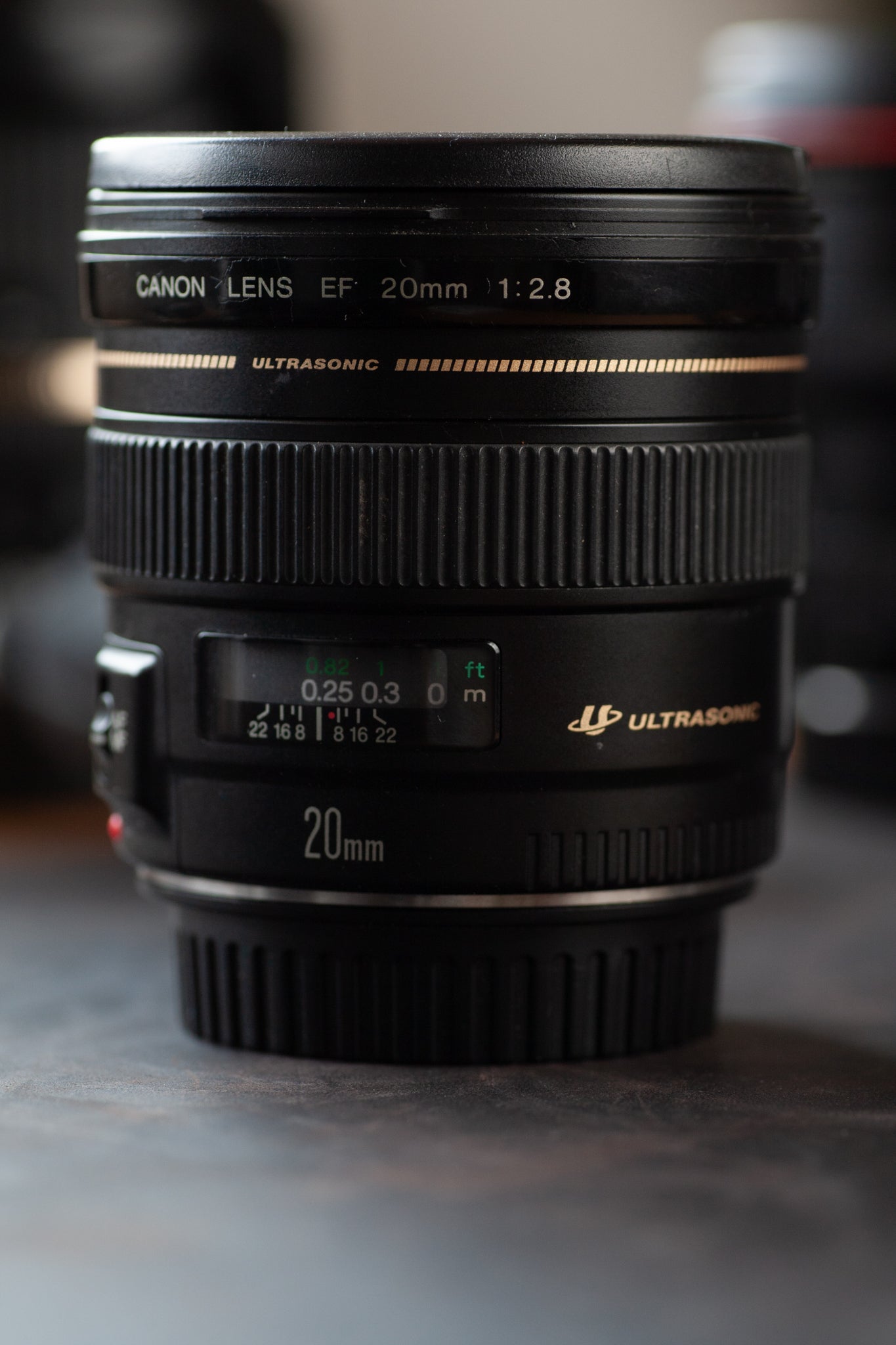 Canon EF 20mm f/2.8 Auto Focus USM Lens