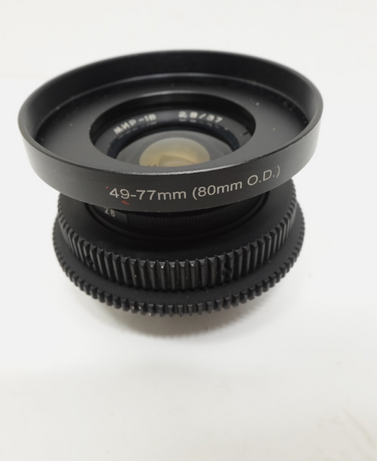 MIR-1B 37mm f/2.8 – Lente Vintage Soviético