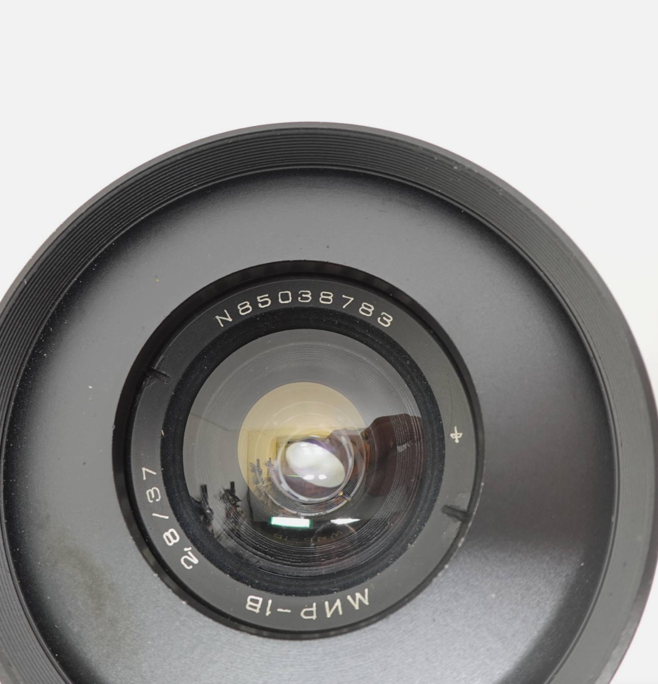 MIR-1B 37mm f/2.8 – Lente Vintage Soviético