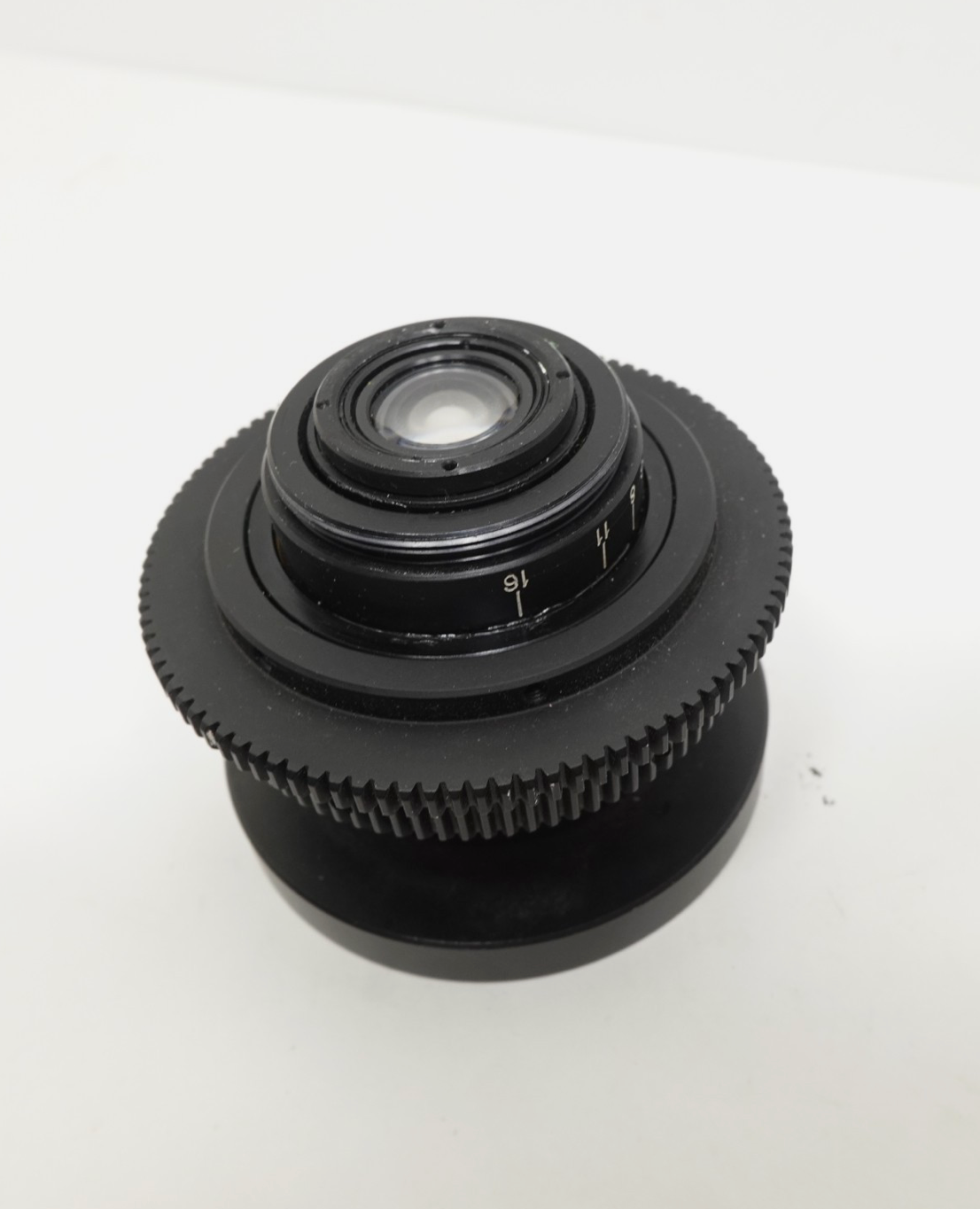 MIR-1B 37mm f/2.8 – Lente Vintage Soviético