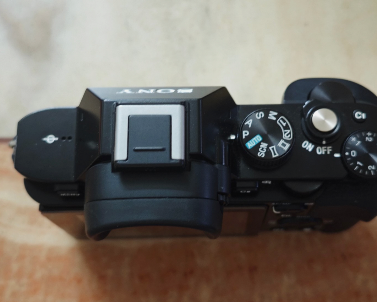 Sony α7 + Tamron 24mm f/2.8 Di III OSD M1:2