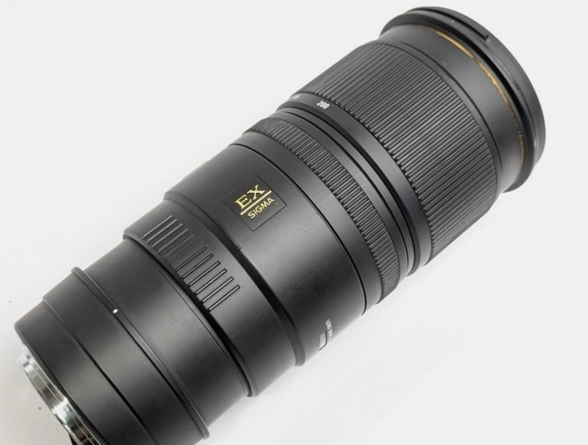 Sigma 70-200mm f/2.8 APO DG HSM with Optical Stabilizer – Canon EF mount