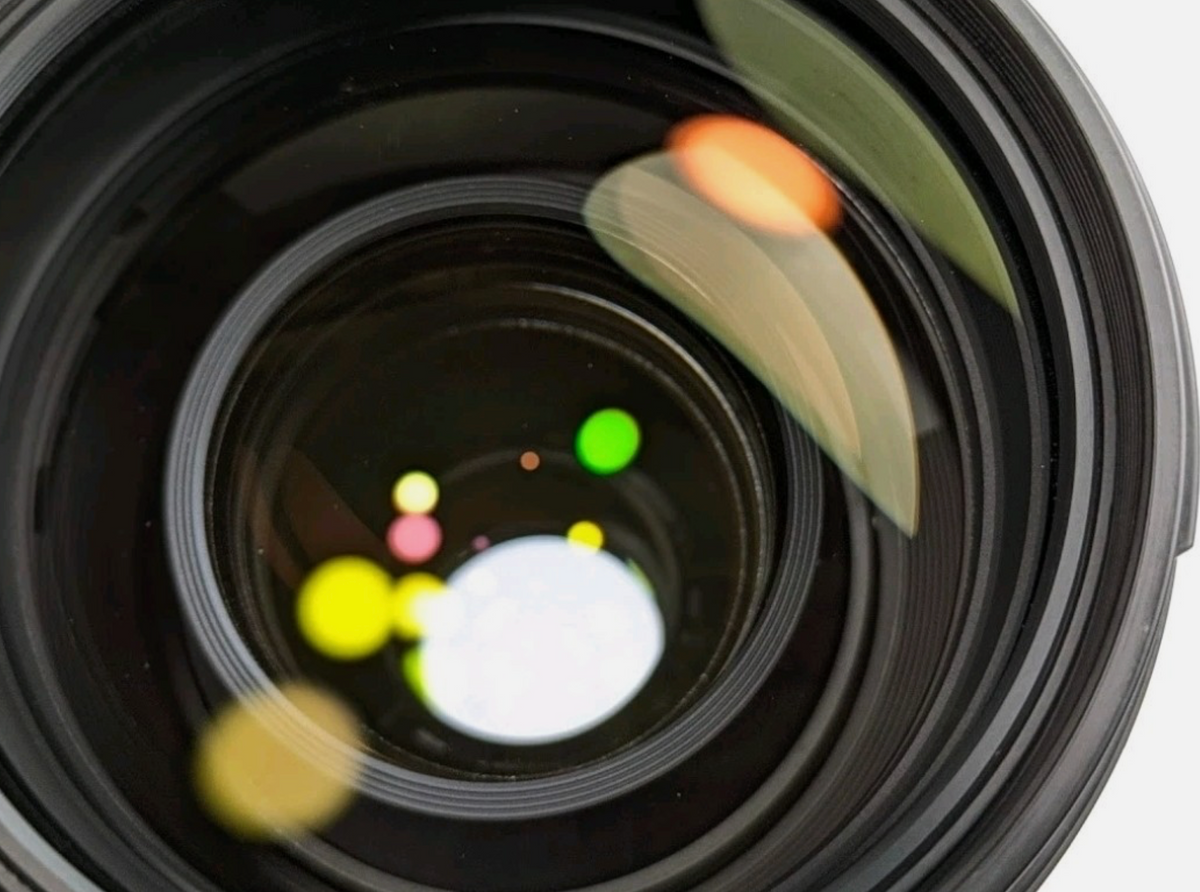 Sigma 70-200mm f/2.8 APO DG HSM with Optical Stabilizer – Canon EF mount