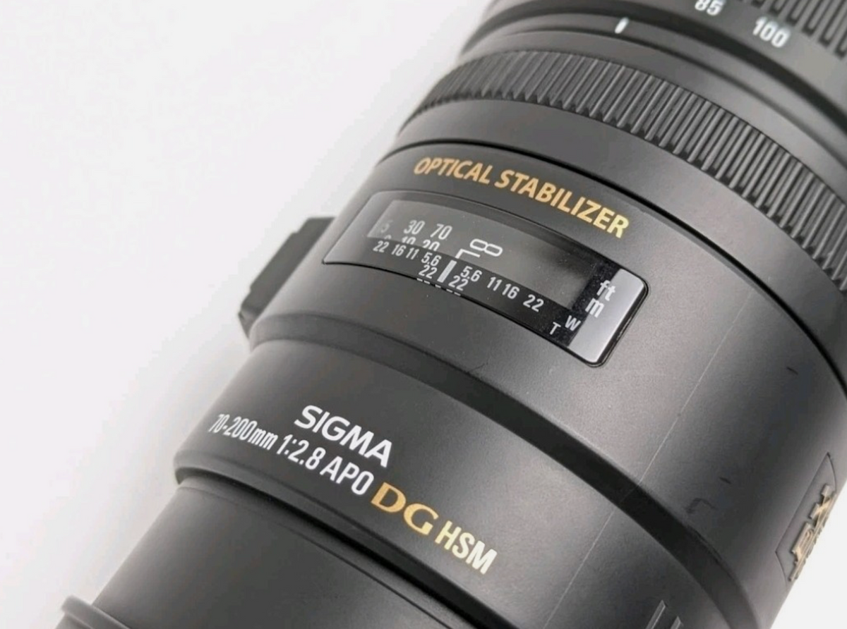 Sigma 70-200mm f/2.8 APO DG HSM with Optical Stabilizer – Canon EF mount