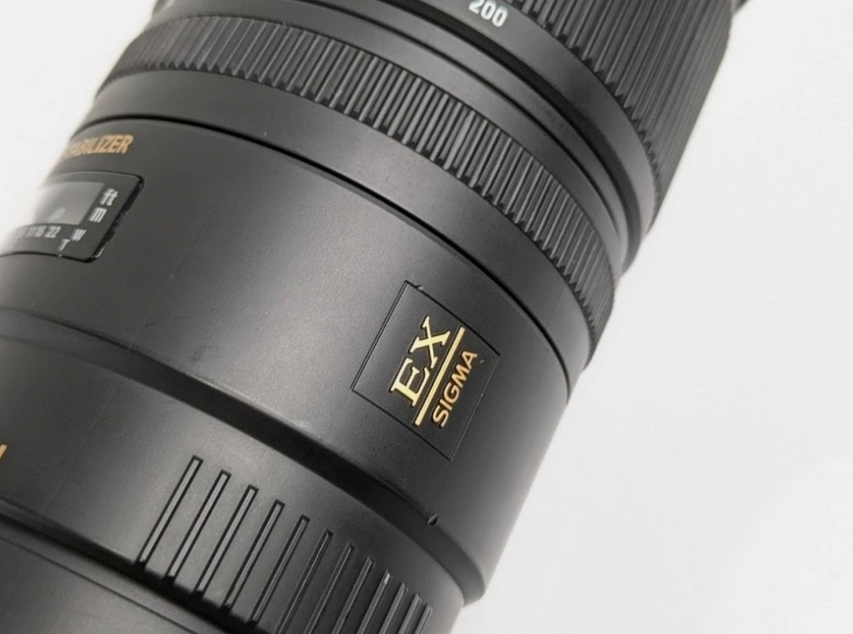 Sigma 70-200mm f/2.8 APO DG HSM with Optical Stabilizer – Canon EF mount