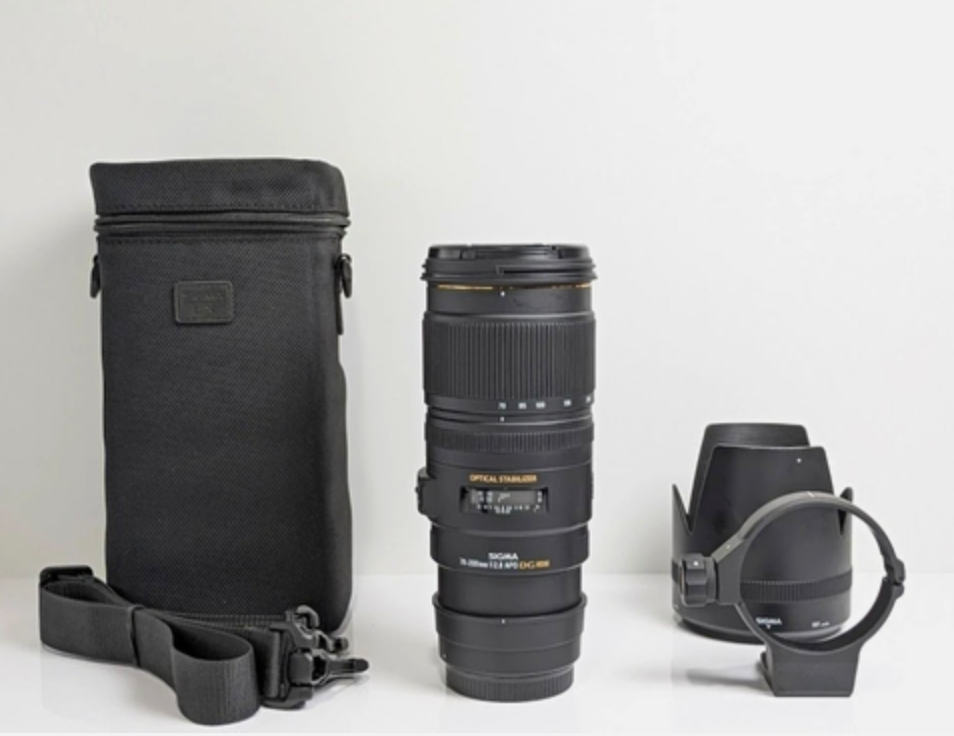 Sigma 70-200mm f/2.8 APO DG HSM with Optical Stabilizer – Canon EF mount