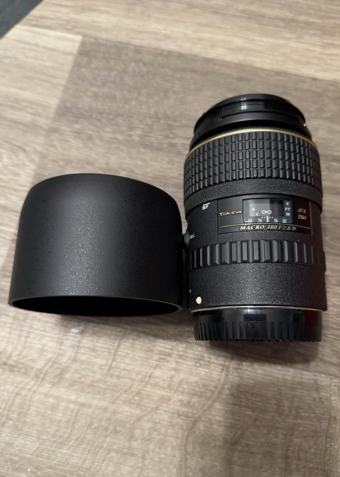 Tokina AT-X Pro 100mm f/2.8 D Macro Lens for Canon