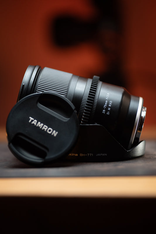 Tamron 28-75mm f/2.8 Di III RXD – Zoom Profesional para Sony E-mount (Full Frame)
