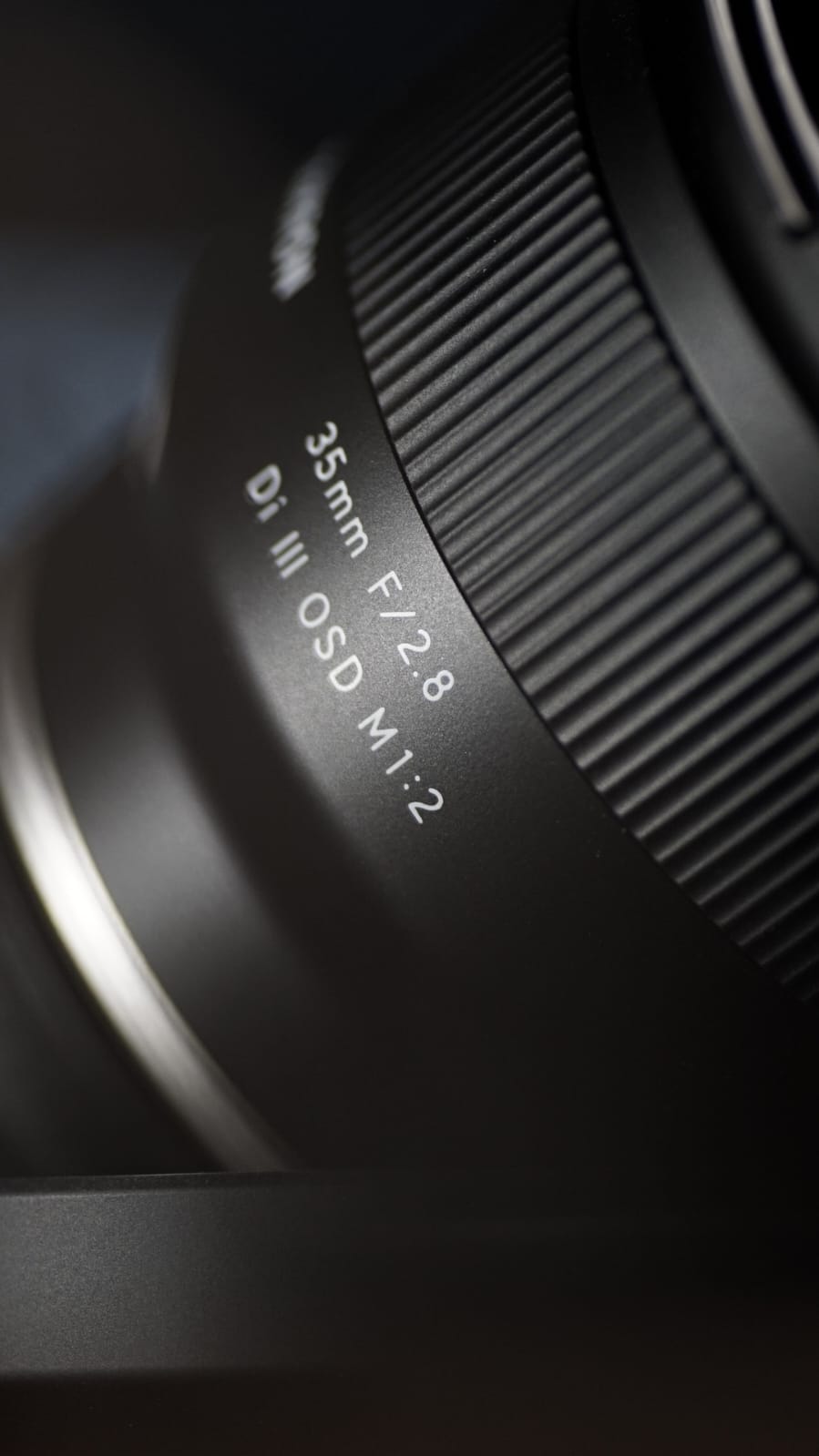 Lente Tamron 35mm F/2.8 Di III OSD M1:2 — Montura Sony E