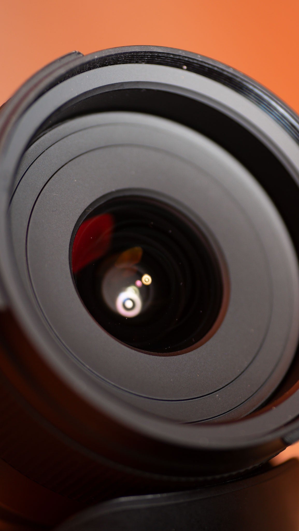 Tamron 20mm f/2.8 Di III OSD M1:2 – Sony E Full Frame