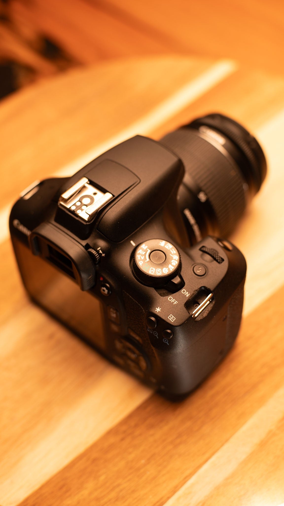 Canon EOS Rebel T7 + Canon EF-S 18-55mm f/3.5-5.6 IS II